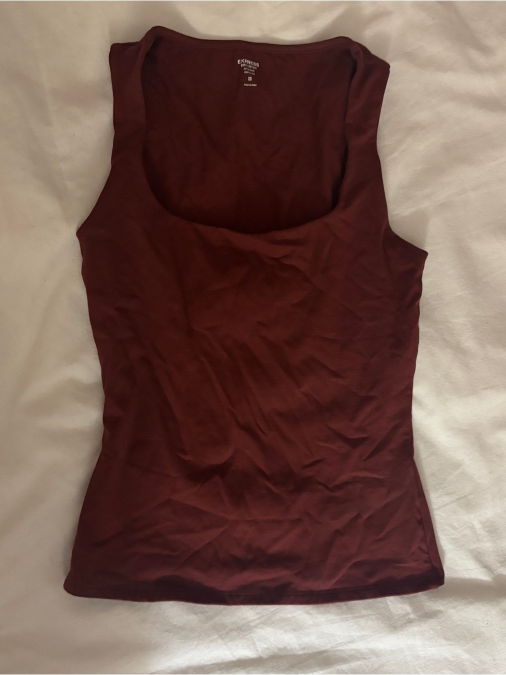 Express Women’s Scoop Neck Tank Top - Burgundy Wine